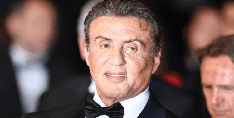 Sylvester Stallone'den Papa'ya: 'Boksa var mısınız?'