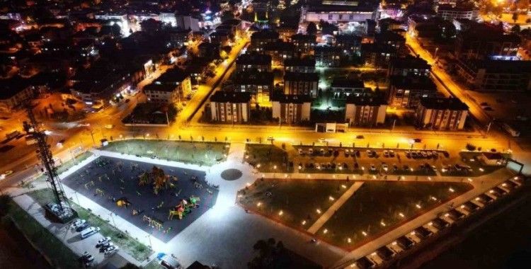 Şehrin kalbine bu park çok yakıştı
