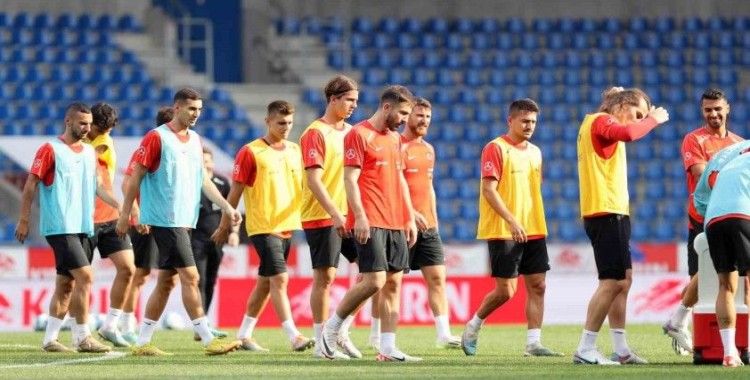A Milli Takım, Japonya maçı hazırlıklarını tamamladı
