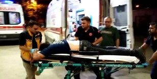 Oda arkadaşını sokakta sırtından bıçakladı
