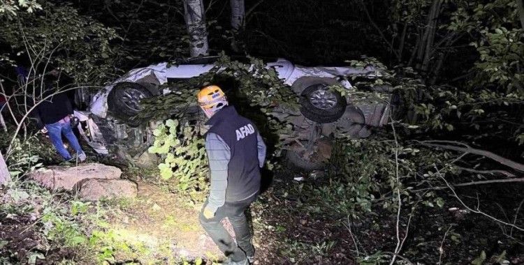 Artvin’de trafik kazası: 1 ölü, 2 yaralı
