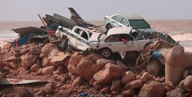 Libya'nın doğusundaki sel felaketinde 2 binden fazla kişi hayatını kaybetti