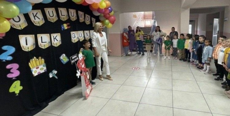 Başkan Tekin öğrencilere başarılar diledi

