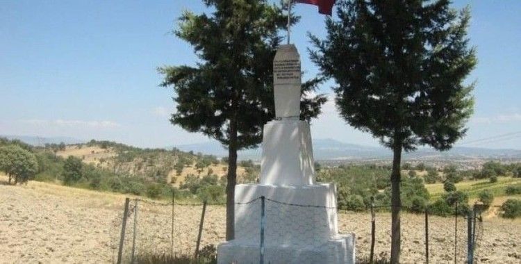 Gediz Çeltikçi köylüleri şehitlik yapılmasını istiyor
