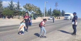 Jandarma okullarda trafik denetimi yaptı

