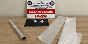 Kütahya'da suçüstü yakalanan uyuşturucu satıcısı tutuklandı