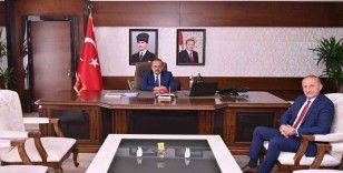 Başkan Atabay, Aydın Valisi Canbolat ile bir araya geldi
