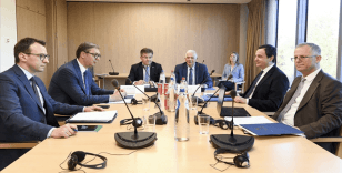 Sırbistan ve Kosova liderleri Brüksel'de görüşecek