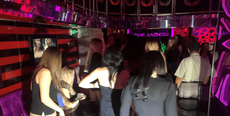 Eğlence mekanında 61 bin 500 liralık hesap, soruşturma başlatıldı