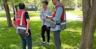 Okul önlerinde polis denetimleri başladı
