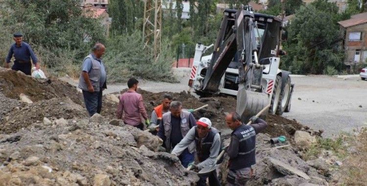 Bağlar Mahallesi yeni su hattına kavuştu
