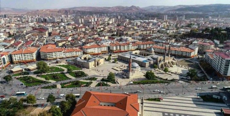 Sivas’ta yapı ruhsatı verilen bina sayısında artış