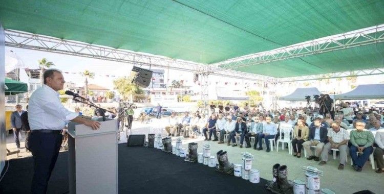 Mersin’de Büyükşehir Belediyesinden balıkçılara ekipman desteği
