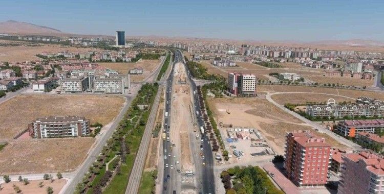 Başkan Altay: “Konya’nın 4 noktasında devam eden köprülü kavşakların maliyeti 1 milyar TL”
