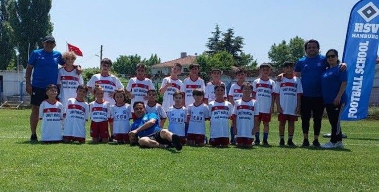 Söğütlü minik futbol yeteneği Almanya’ya gidiyor
