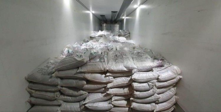 Çorum'da 36 ton sahte gübre ele geçirildi