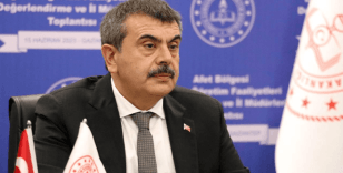 Bakan Tekin: Örgün eğitim dışı kurumlara geçişi uygun bulmuyoruz