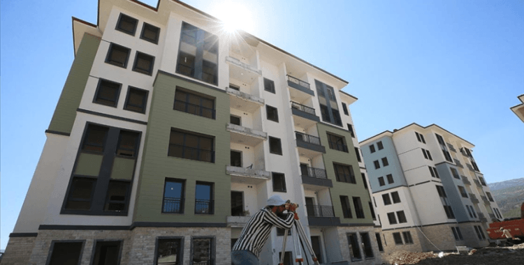 İslahiye'deki deprem konutlarında dış cephe işlemleri tamamlandı