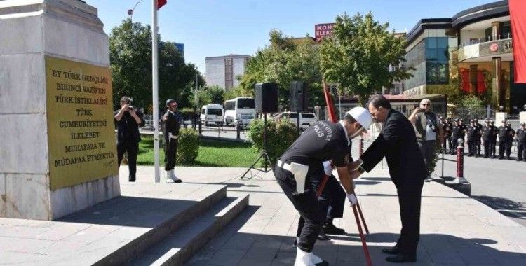 Siirt’in şeref günü törenlerle kutlandı
