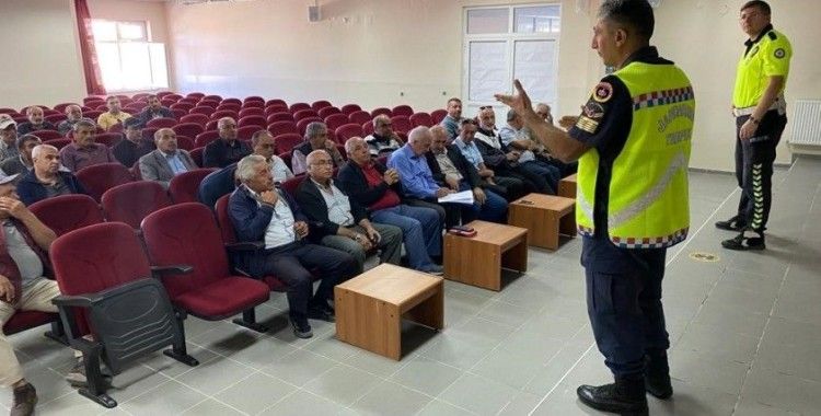 Nevşehir’de okul servis şoförlerine eğitim verildi