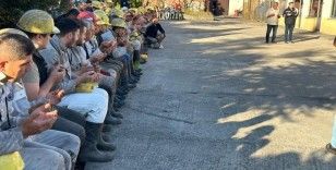Madenciler, göçükte kaybettikleri maden şehidi için Kur’an-ı Kerim okuttu
