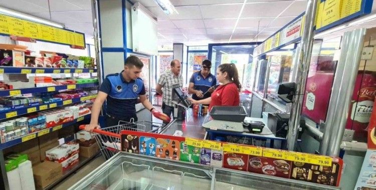 Emet Belediyesinin market denetimleri sürüyor
