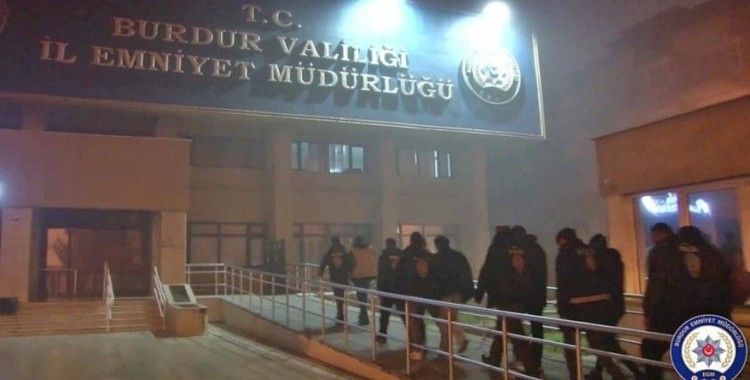 Burdur Emniyetinin asayiş uygulamalarında 10 günde 10 şahıs tutuklandı