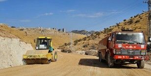 Türkmen Vadisi Alternatif Çevre Yolunda İlk Asfalt Döküldü