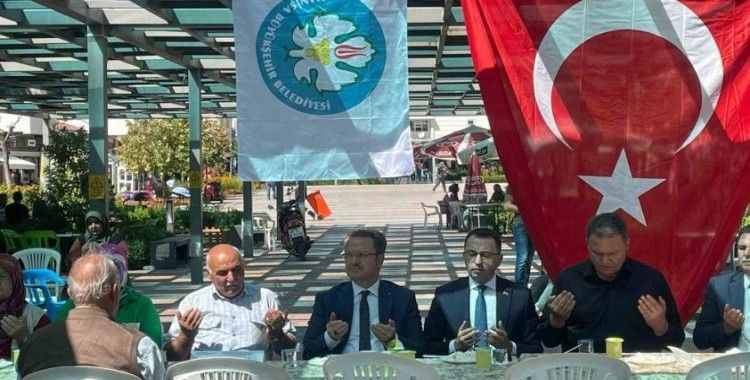 Köprübaşılı şehit dualarla anıldı
