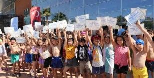 Aydın’da 750 öğrenci Büyükşehir Belediyesi’nden yüzme sertifikası aldı
