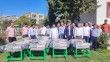 Deprem bölgesindeki çiftçilere üzüm sıkacağı makinesi dağıtıldı
