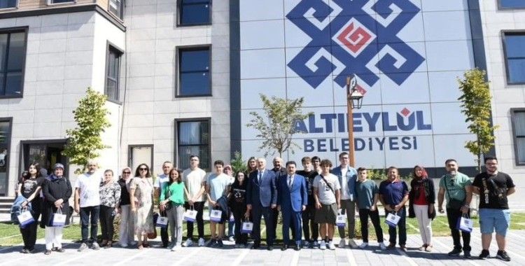 Başkan Avcı: “Gençlerimiz bizim geleceğimiz”
