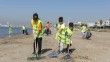 Mersin’de Karaduvar sahilinde temizlik çalışması yapıldı
