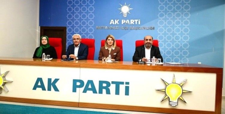 Battalgazi AK Parti mahalle başkanları ile toplantı yapıldı
