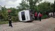 Fındık işçilerini taşıyan minibüs devrildi: 6 yaralı
