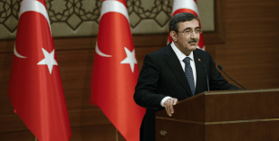 Cumhurbaşkanı Yardımcısı Yılmaz: Menderes ve yol arkadaşlarının hatıraları kalbimizin en derin yerinde muhafaza edilecek