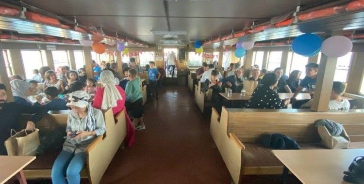 Belediye personellerine moral turu
