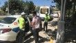 Ergani’de polis ekipleri servis şoförlerini denetledi
