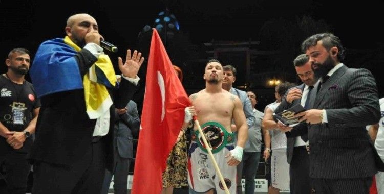 Fethiye’de WBC Profesyonel Boks Gecesi yapıldı