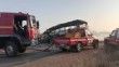 Güney Afrika'da madencileri taşıyan otobüs kamyonla çarpıştı: 20 ölü