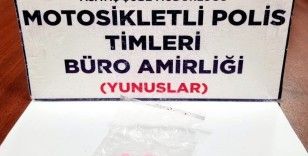 Kütahya’da Yunus Timlerince bir araçta uyuşturucu hap ele geçirildi
