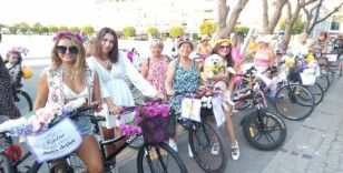 Fethiye’de “Süslü Kadınlar” bisiklet turu coşkusu
