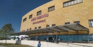 Balkondan düşen bebek hayatını kaybetti
