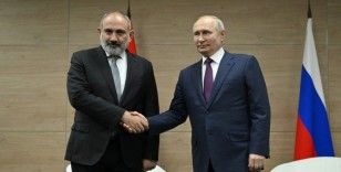 Putin ve Paşinyan, Karabağ'daki durumu görüştü