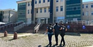 Kars’ta göçmen kaçakçısı tutuklandı
