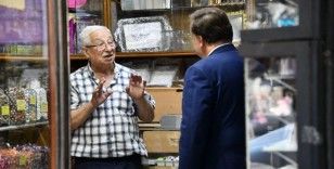 Başkan Orkan vatandaşla iç içe
