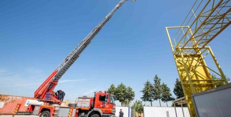 İtfaiyenin her eğitimi gerçek gibi tatbikat
