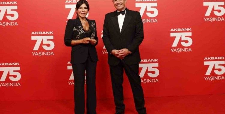 Akbank 75’inci yılını özel bir galayla kutladı
