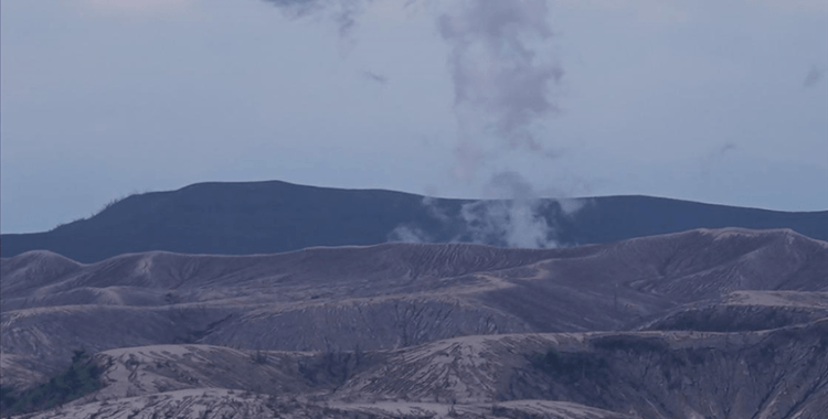 Filipinler'de Taal Yanardağı çevresinde volkanik duman görülmesi üzerine uyarı yapıldı