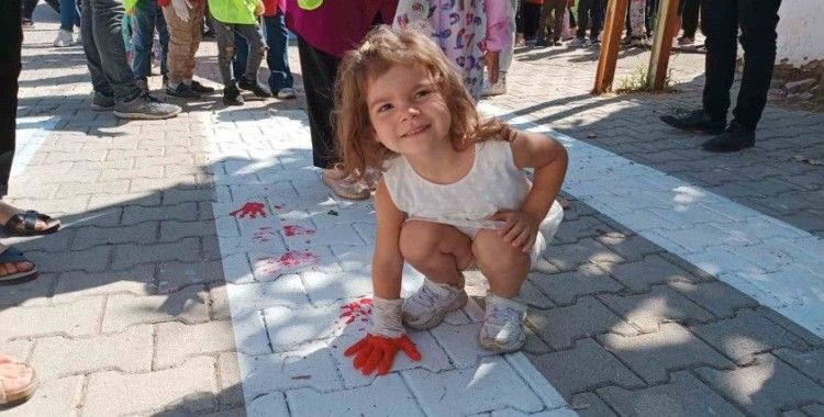 Öğrencilerden “Trafikte ben de varım” etkinliği
